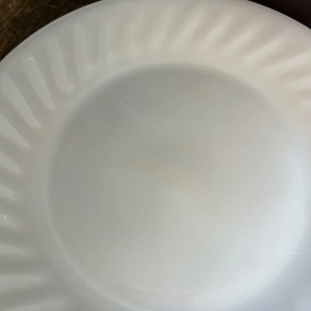Vintage Fire-King Ivory Swirl Milk Glass 9 Inch Dinner Plates Set of 4 USA MCM